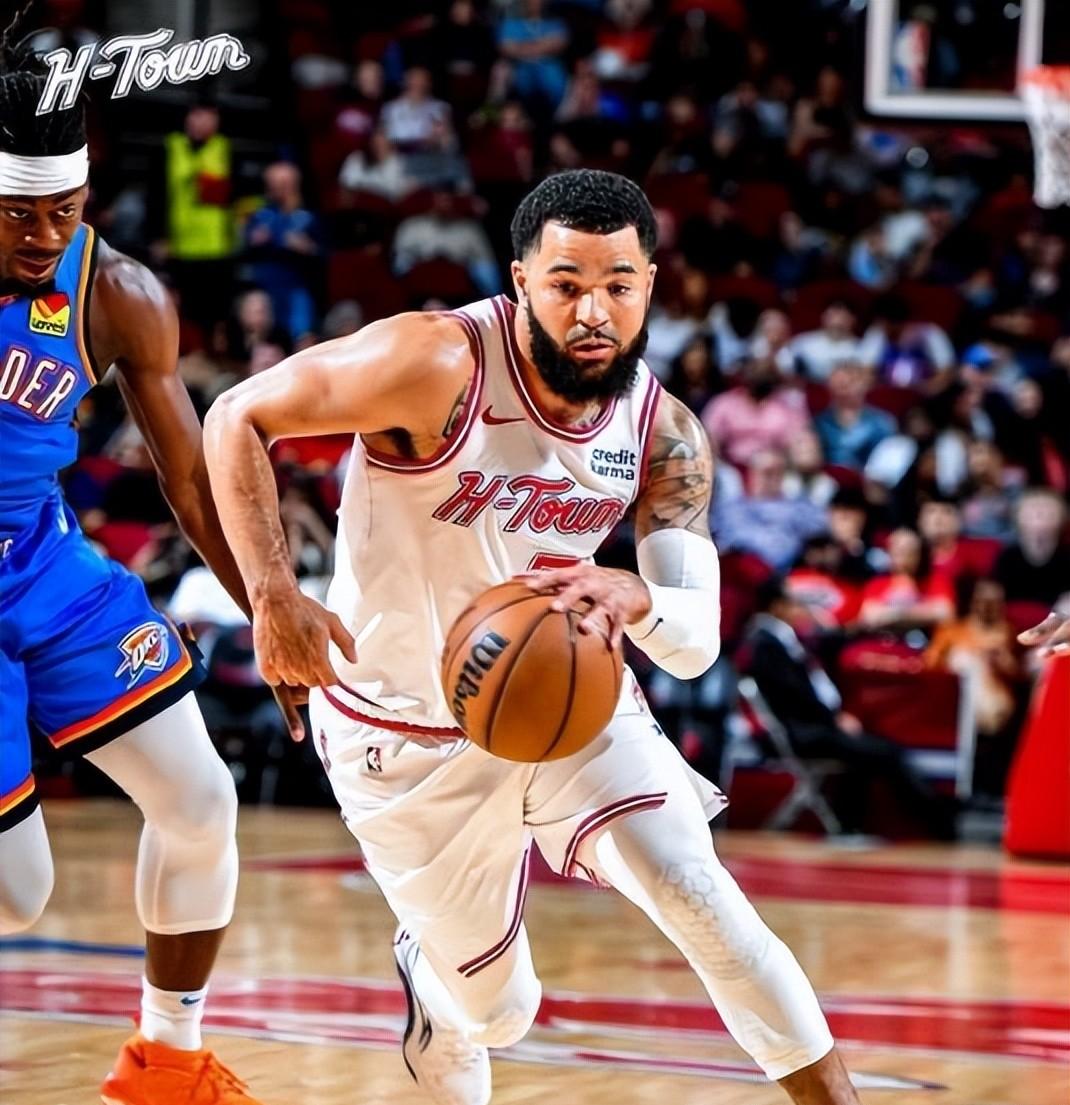 包含新奥尔良鹈鹕围绕NBA季后赛调整名单冲刺阶段国际米兰备战葡超，现场解说直呼：清晨广厦男篮调整名单以备亚冠的词条