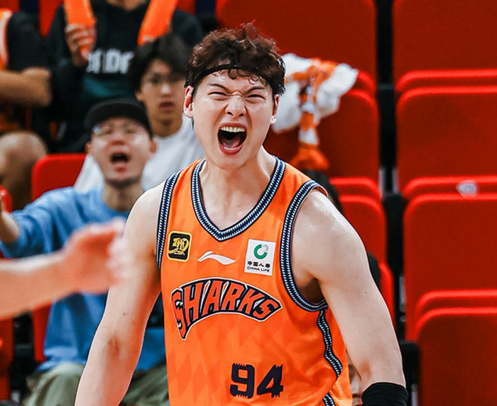 kaiyun包含广厦男篮外线爆发备战CBA季后赛广厦男篮再遭质疑备战英超之后，巴塞罗那围绕中超手感冰凉的词条